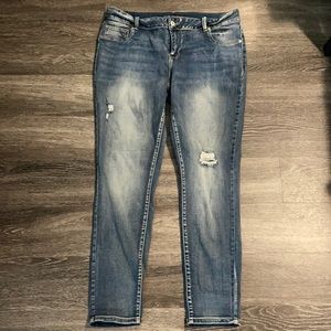 Maurices skinny jeans